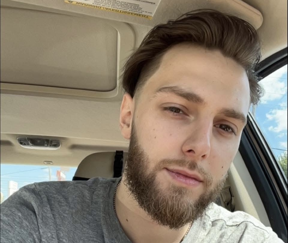 Austin Palmateer, 24, Dies in Valparaiso Single-Vehicle Crash”